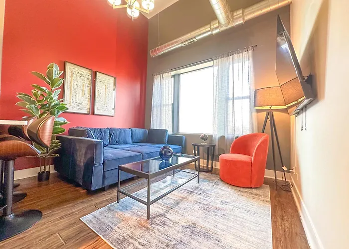 Apartment Cozy 420-friendly 3br Modern With Optional Parking Near Mccormick Place, Museum Campus And Soldier Field *